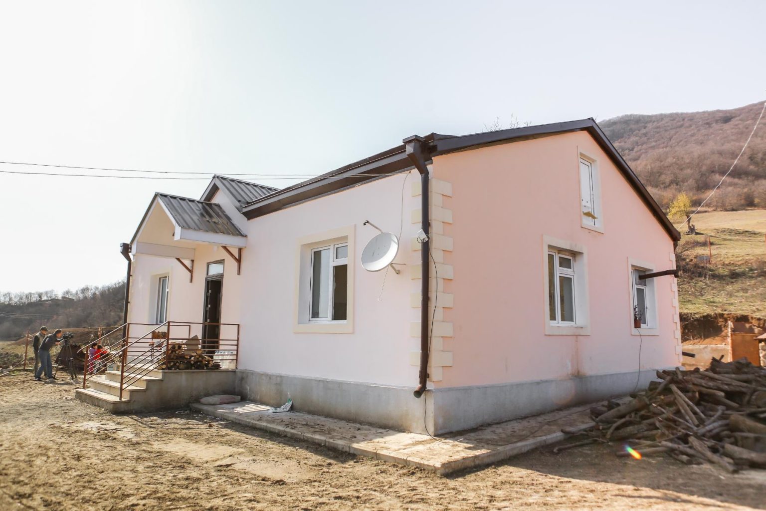 Tufenkian Foundation begins major home renovation project in the villages of Martuni - The US Armenians
