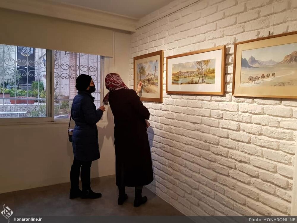 Paintings by Iranian-Armenian artists on view at Tehran gallery - The US Armenians