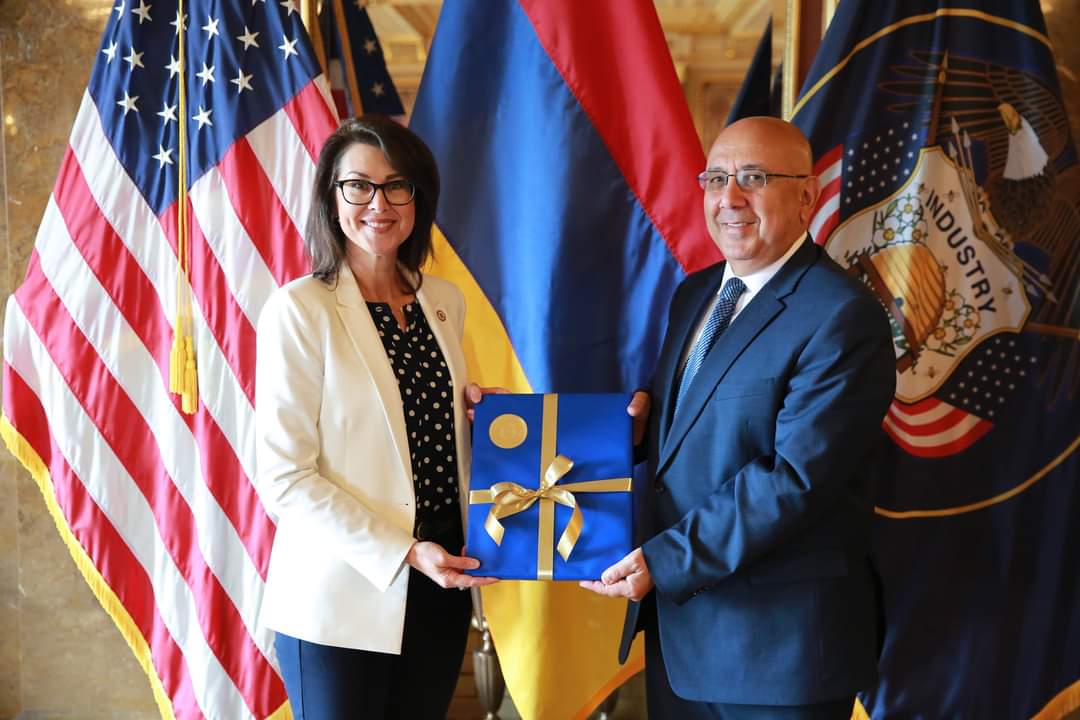 Armenian Consulate General in Los Angeles establishes bonds of cooperation with the State of Utah - The US Armenians