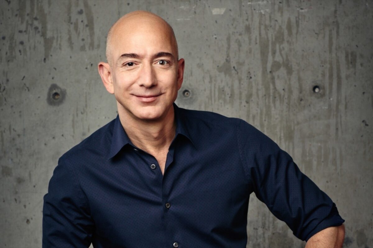 Jeff Bezos is stepping down as Amazon CEO - The US Armenians