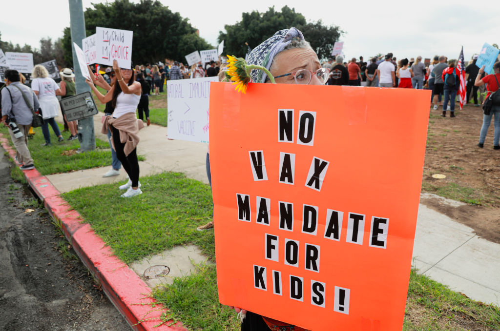 Some California parents keep kids home from school to protest COVID vaccine mandate - The US Armenians