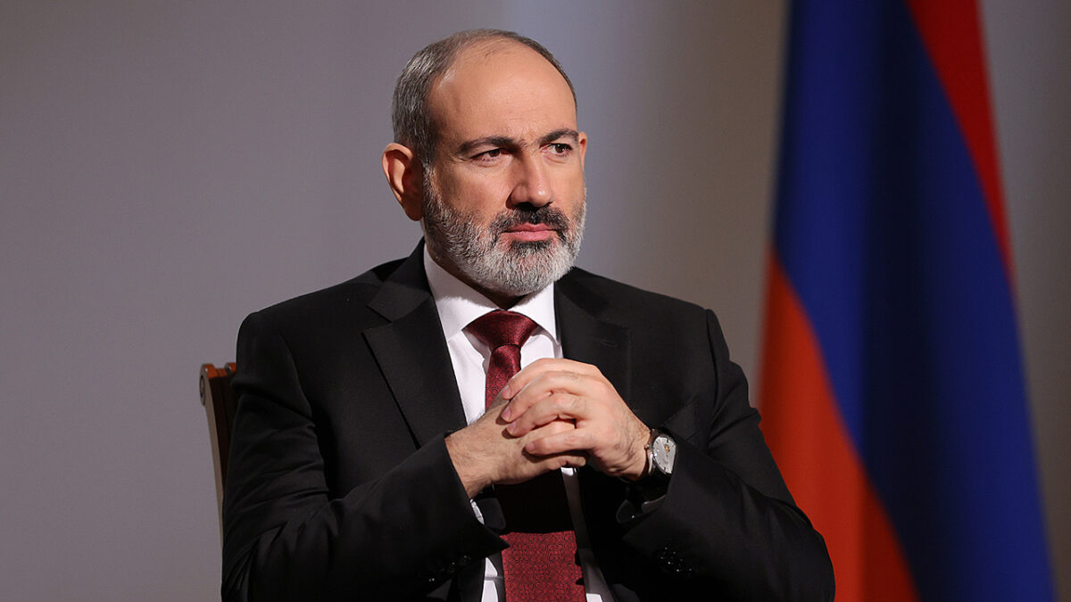 Citizen Fined 500,000 AMD for swearing at Pashinyan - The US Armenians