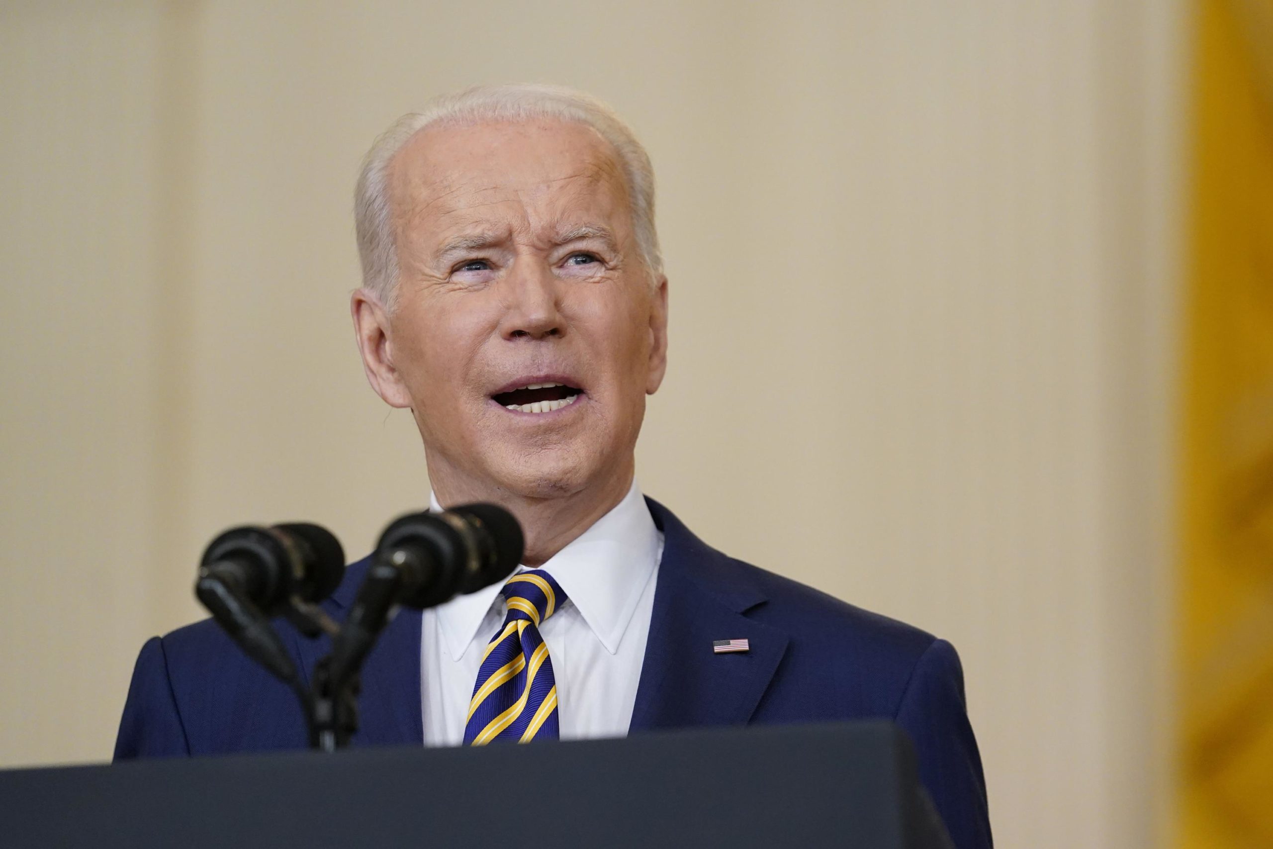 Biden mistakenly says Iranians instead of Ukrainians in State of the Union speech
