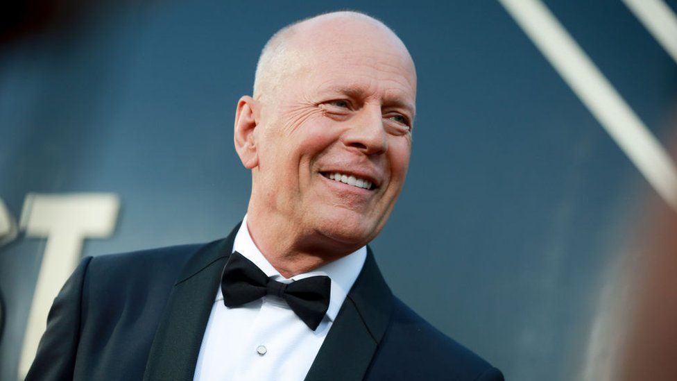 Bruce Willis gives up acting due to brain disorder aphasia